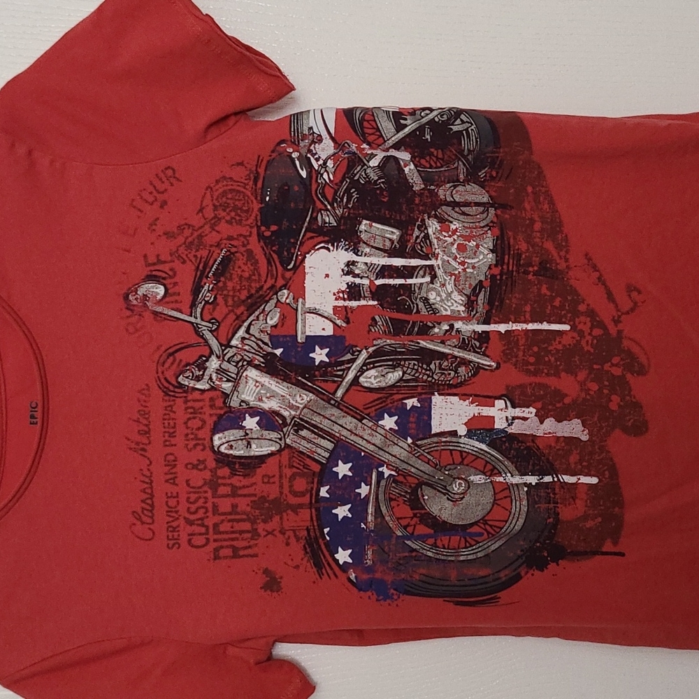 Epic Threads tee - Picture 2 of 5